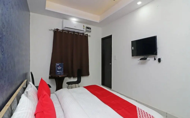 Hotel Redstone by OYO Rooms