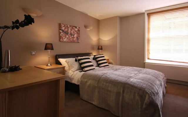 Berkshire Rooms - Wokingham