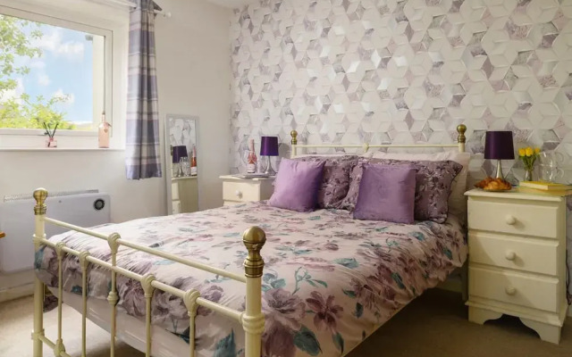 Apartment Near Harlech Castle, No Deposit