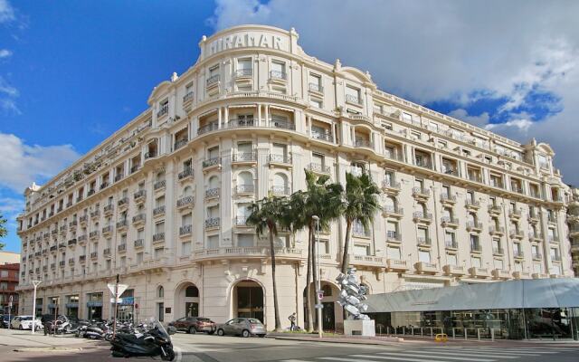 Отель Palais Miramar Croisette 3 Pièces Balcon вид на фасад
