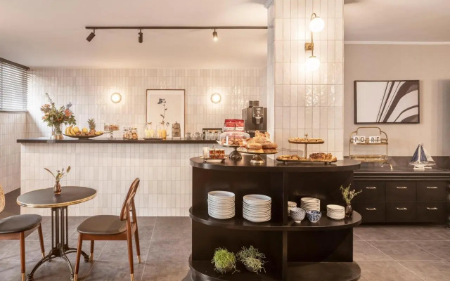 The New Port Hotel Tel Aviv