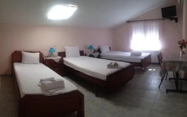 Aktaion Hotel