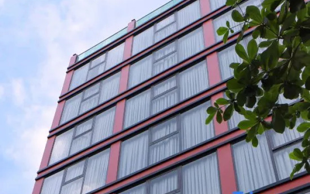 K'ool Hotels & Suites