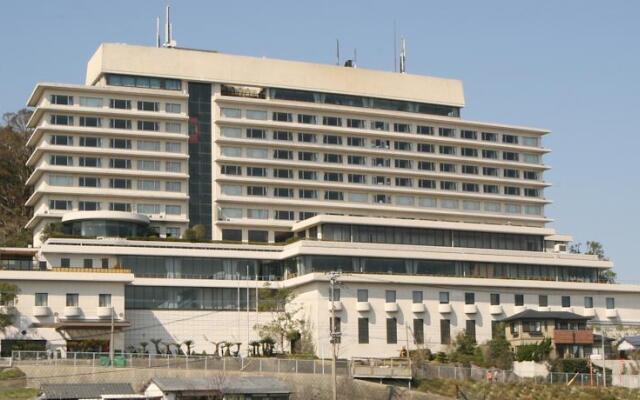 Nagasaki Hotel Seifu Нагасаки вид на фасад