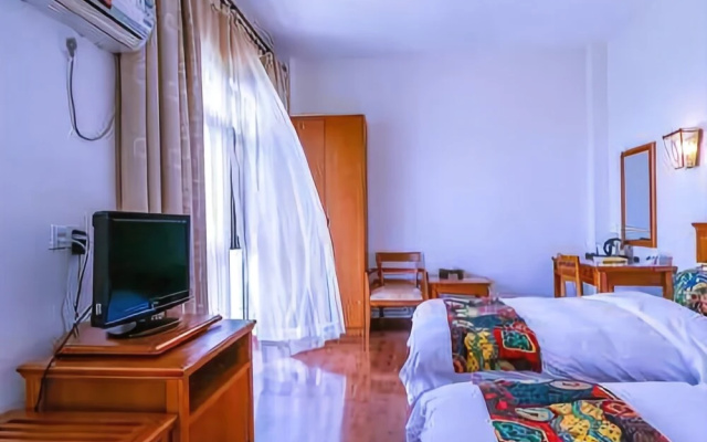 Yijie Holiday Chain Hotel