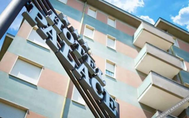 Palace Hotel
