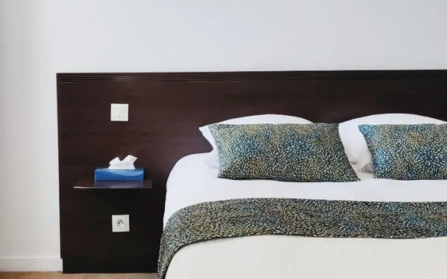 Logis Hôtel Le Richelieu - Royan Atlantique