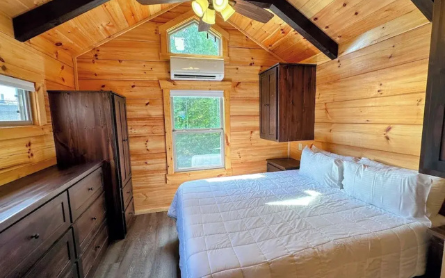 Bmv7 Tiny Home Topline
