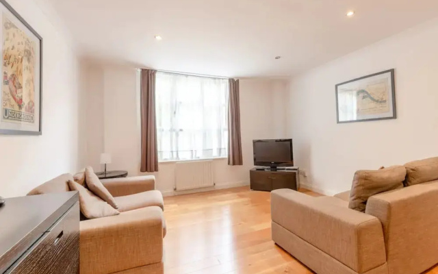 Stunning 2 Bedroom Apartment in the Heart of Westminster