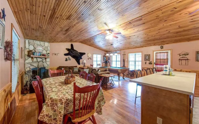 Willow Creek by Jackson Mountain Rentals