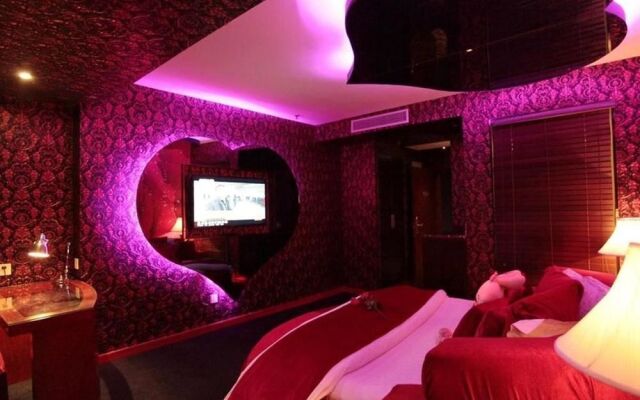 Love Theme Hotel-Shanghai Jingan Branch