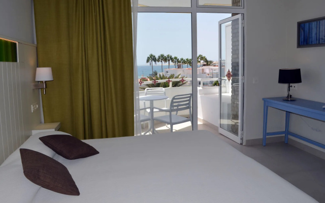 Veril Playa Apartments