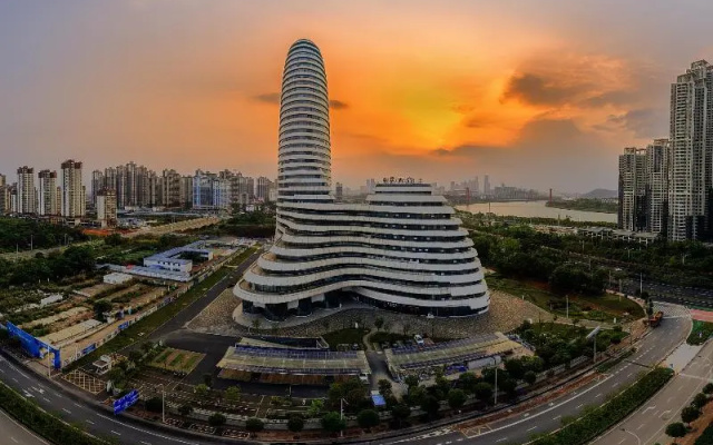 Ji Hotel Nanning New Media Center