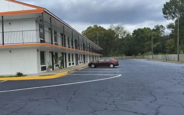 Luxury Inn