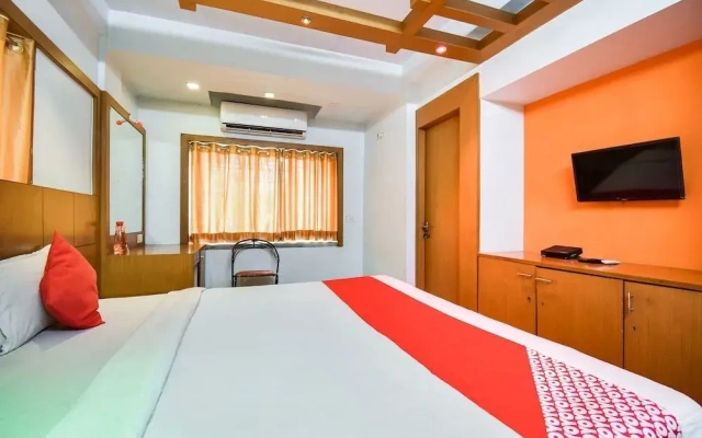 Crown Inn by OYO Rooms
