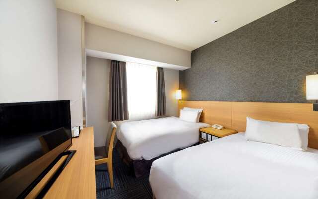 SureStay Plus Hotel by Best Western Shin-Osaka