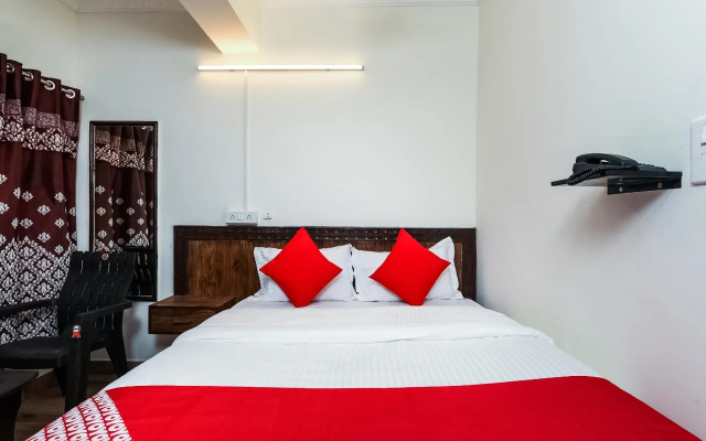 Hotel Naidu Grand by OYO Rooms