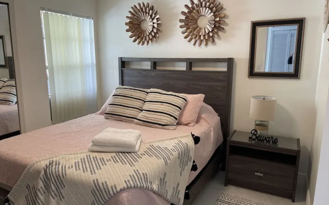 Elegant & Luxury Apartment Close Disney