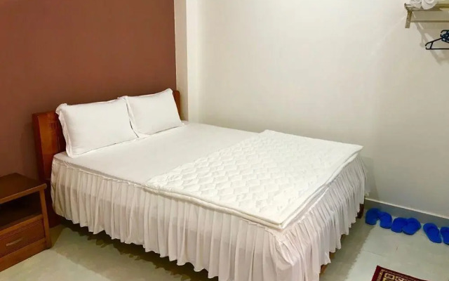 IQ Hotel