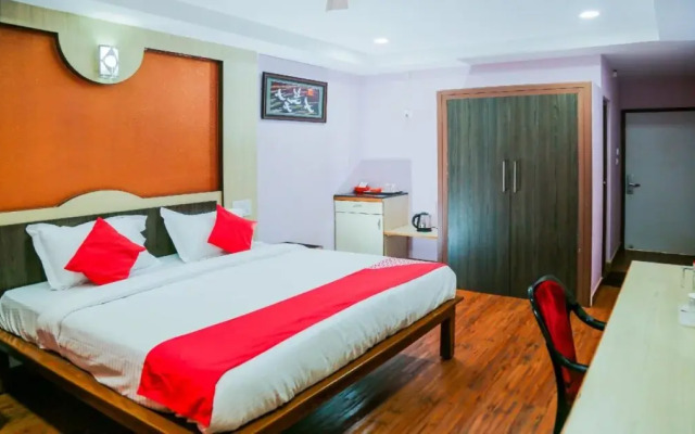 Mother Palace by OYO Rooms