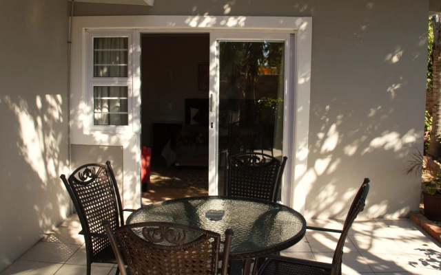 Port Elizabeth Guest House
