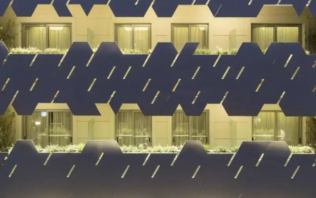 Lozenge Hotel