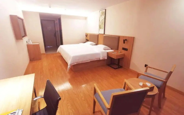 GreenTree Inn Qinzhou East Railway Station