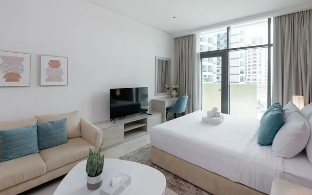 Relax in Comfort Palm Studio w Beach Access