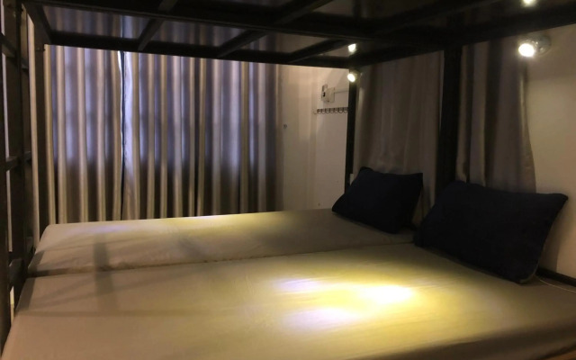 Friendly House Hostel