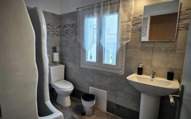 Room in Studio - Pleasure Room 1 By The Sea