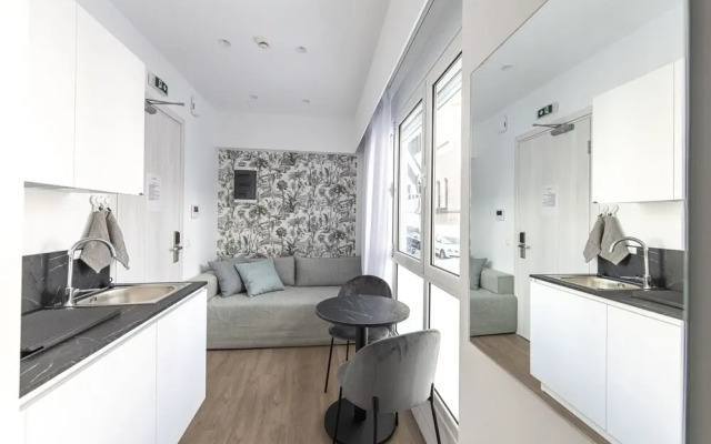 Phaedrus Living Exec Kriel Suites 101