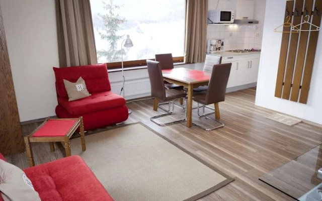 Drei Sonnen Landhaus Reihan
