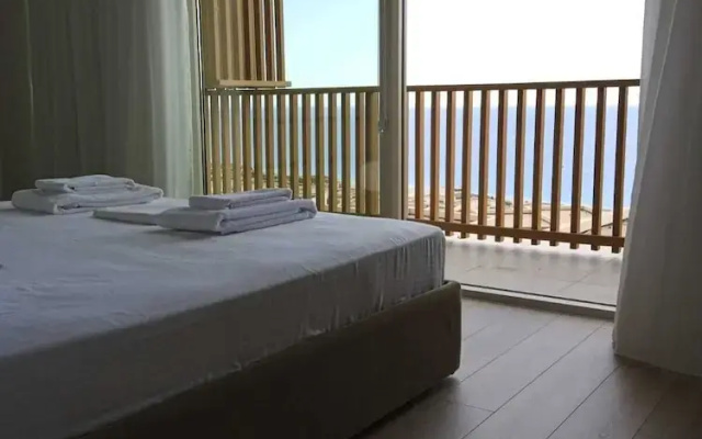 Whisky Green Coast Hotel & Apartments