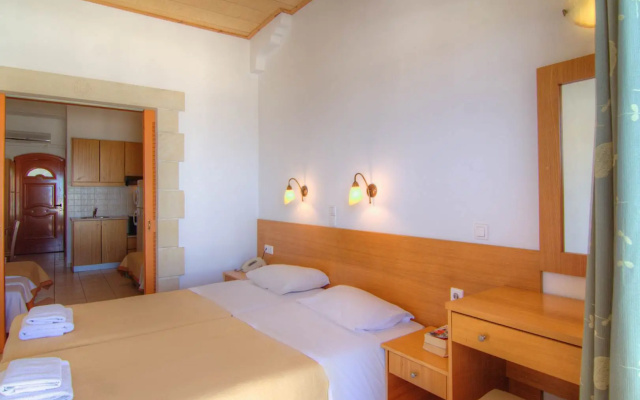Adonis Hotel