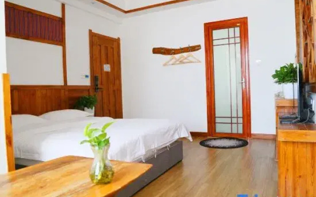 Yilv Yangguang Hotel
