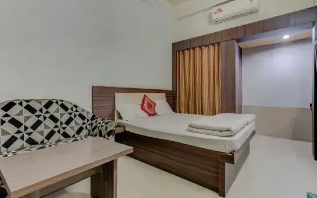 Hotel Basera
