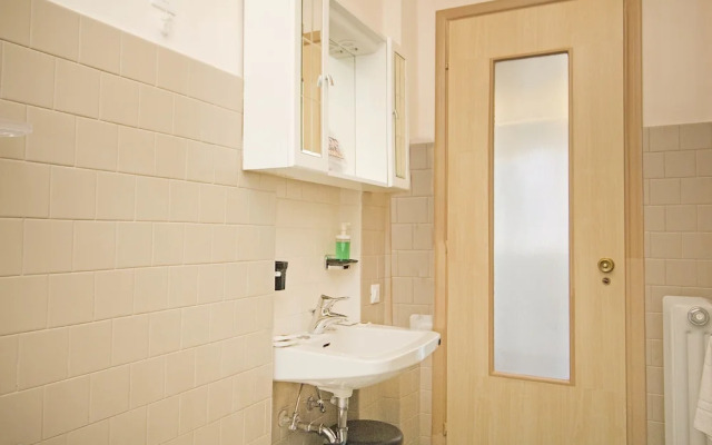 Cisano Beach Apartment