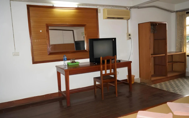 Champa Residence Boutique Green Hotel
