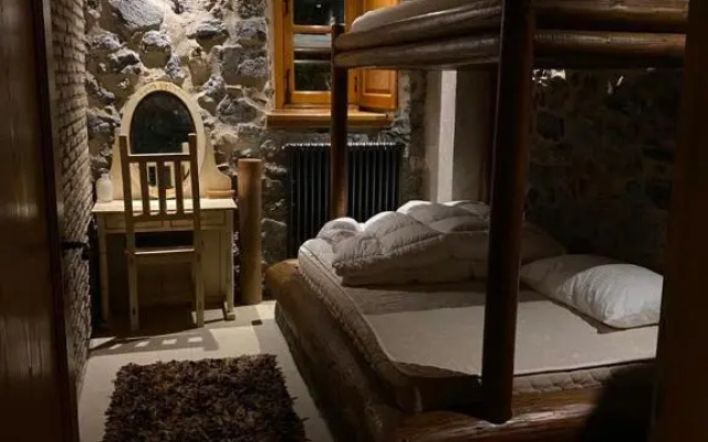 Villa Ardamis Karyes