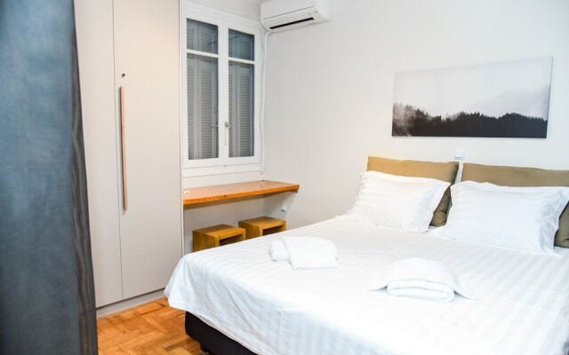 Отель Brand-new Modern Flat in Central Athens вид на фасад