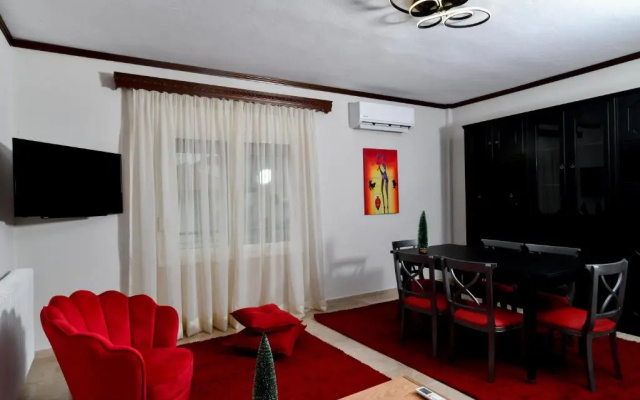 Friendly Flat 1