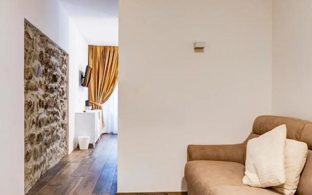Arcadia Rooms