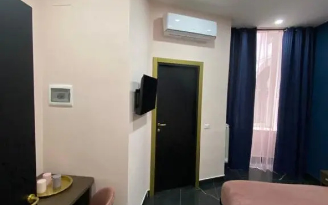 Katarios Suite