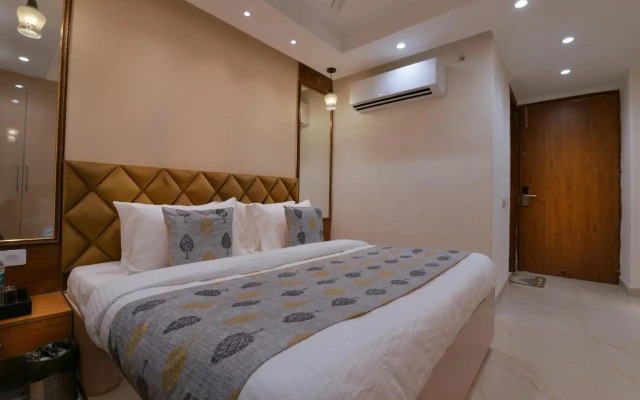 Hotel Leo Saffron