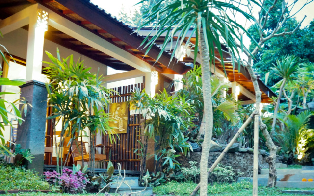 Desak Putu Putera Hidden Home Stay