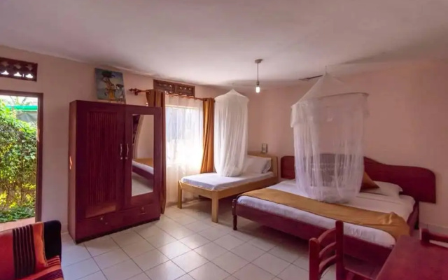 Safari Homes Hotel