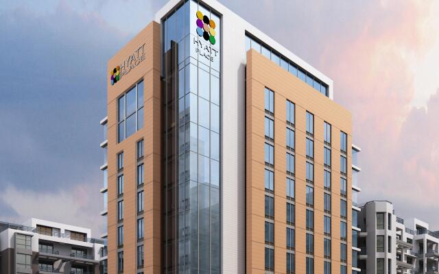 Отель Hyatt Place Dubai Baniyas Square вид на фасад