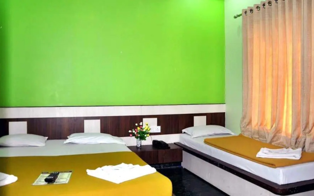 Hotel Three G