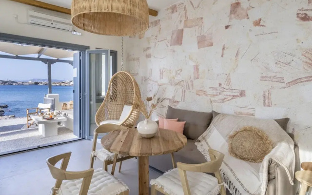 Sirma Beach House