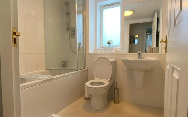 Maltings Apartment - Spacious 2 Bed Ground Floor Apartment